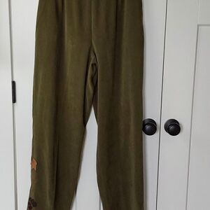 Robert Louis Pants Sz M Olive green with Fall Leaves